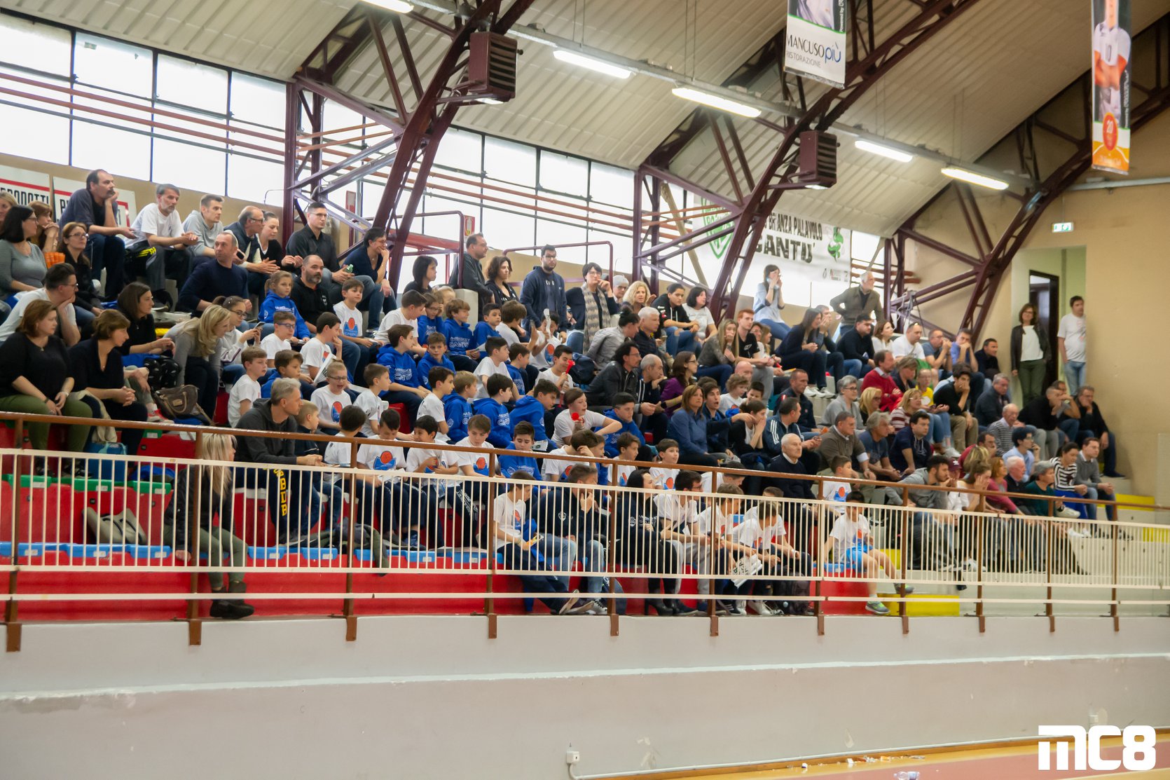 Minibasket Cantù riempie gli spalti del Parini